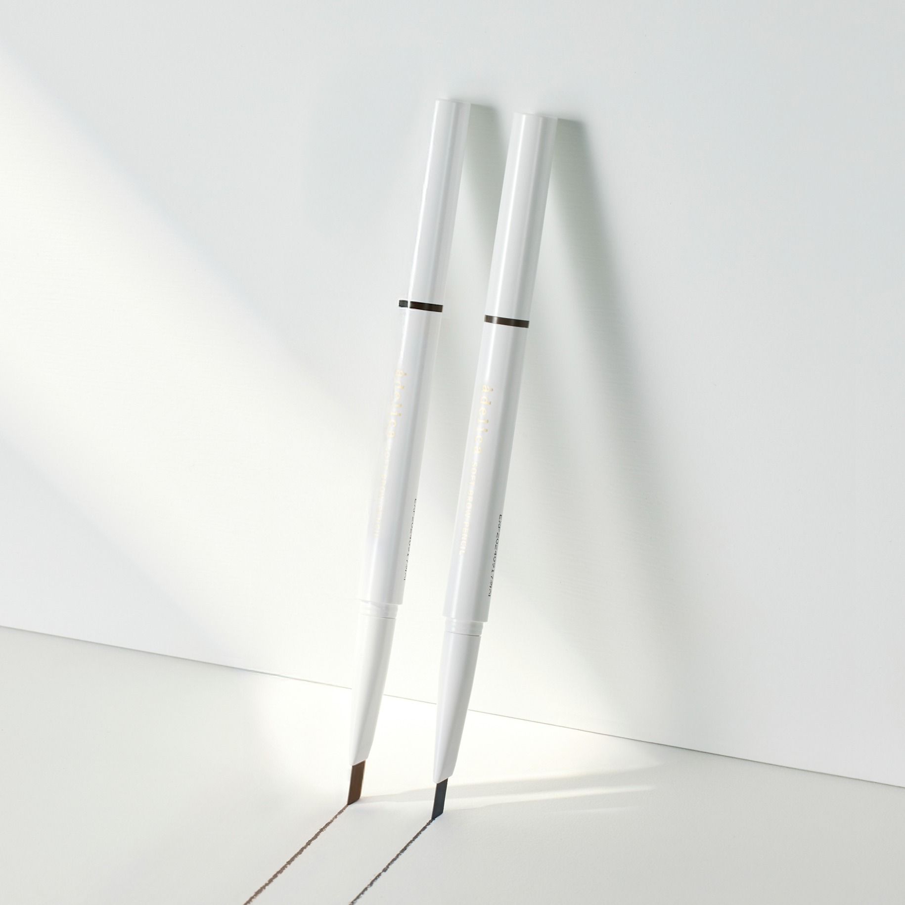 Атоми Аделика Карандаш для бровей серый