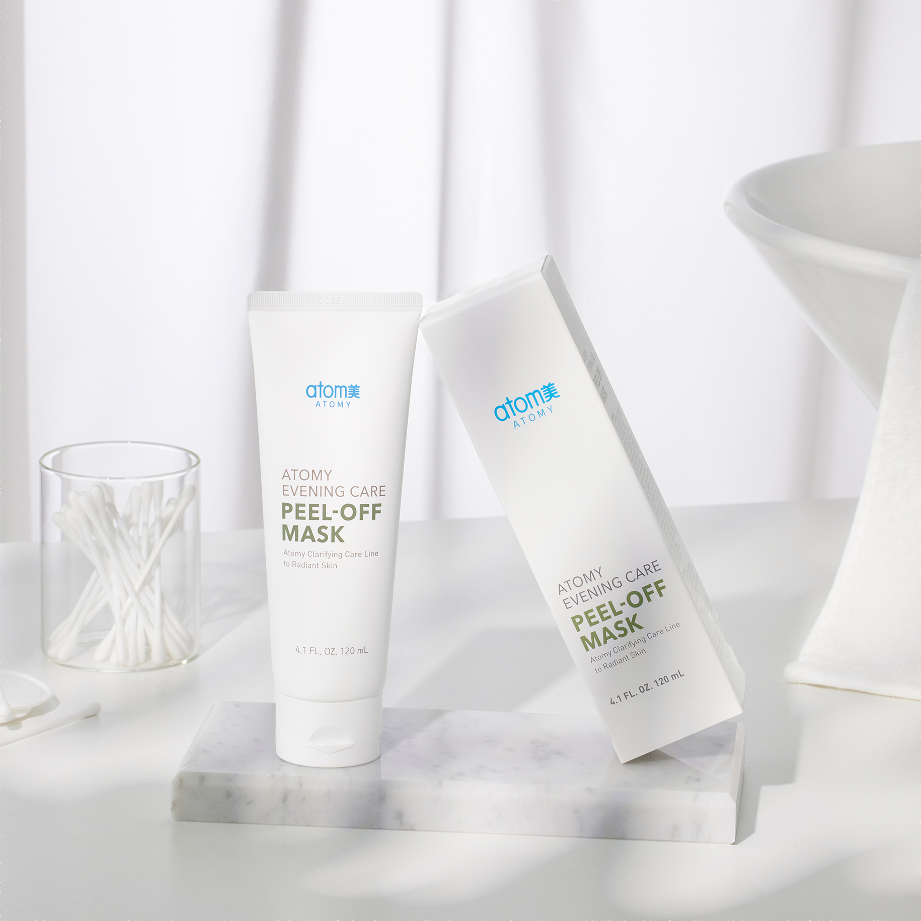 Атоми Ивининг Кеар Маска