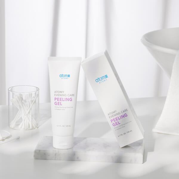 Атоми Ивининг Кеар Пилинг Гель